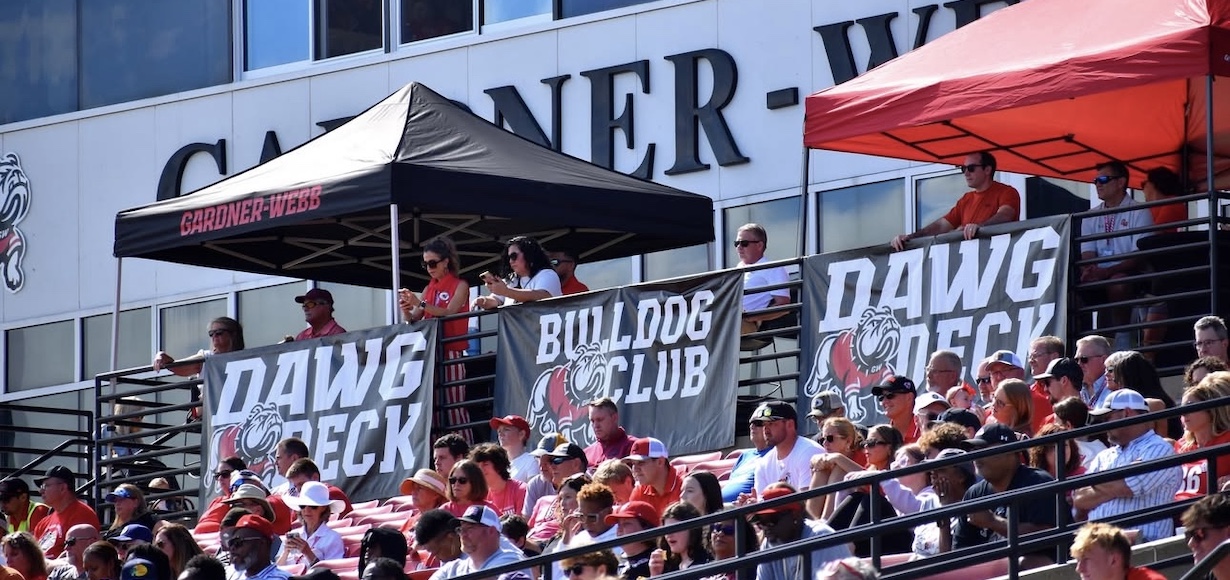 Bulldog Club Members enjoy the Dawg Deck