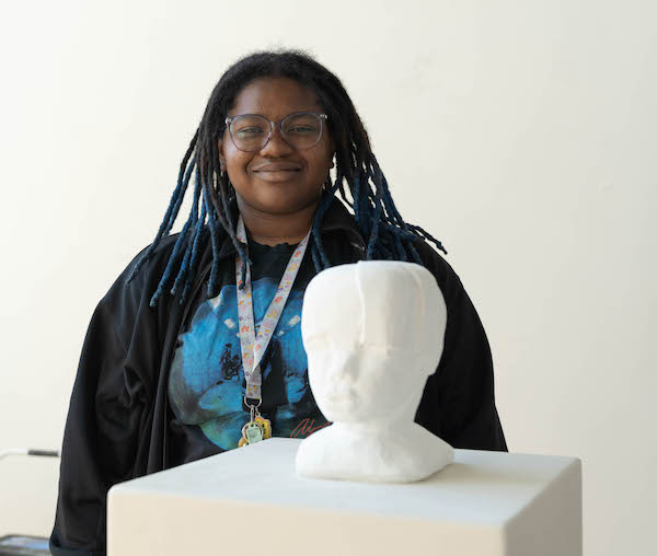 Sculpture exhibit artists