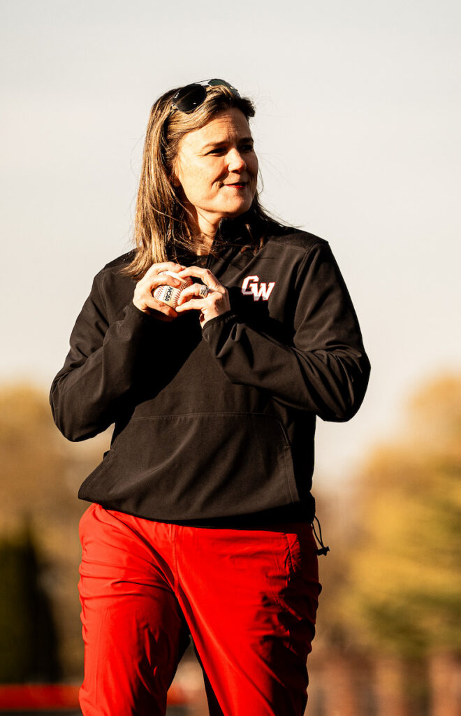 Lauren Gullett baseball DSC