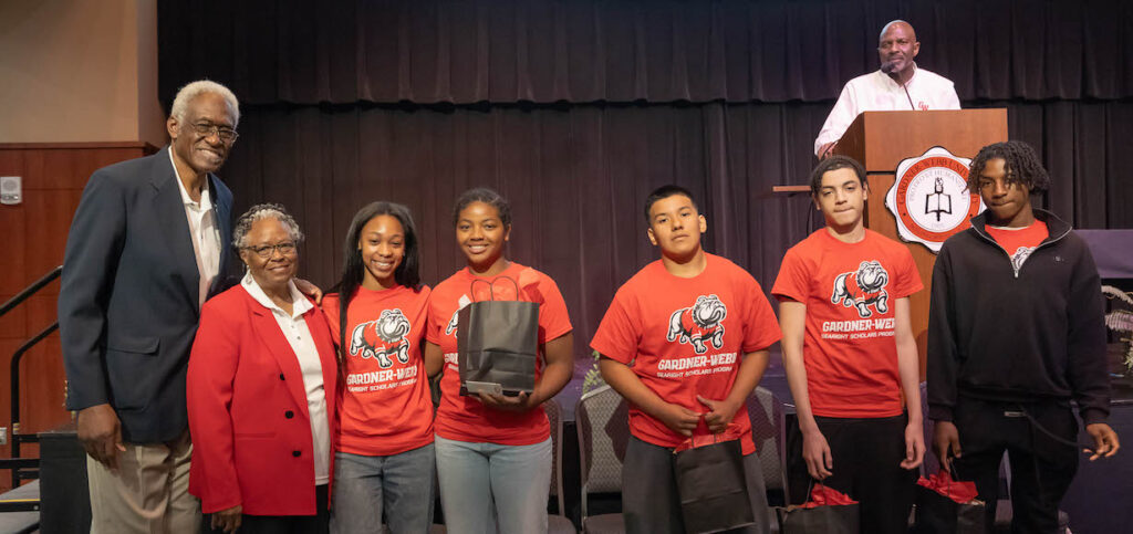 Searight Scholars Program winners