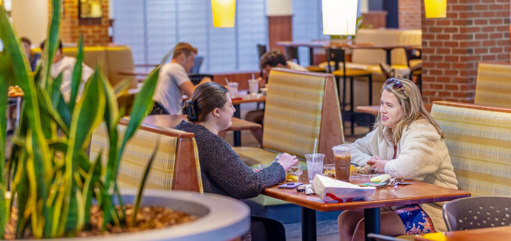 Tucker dining options