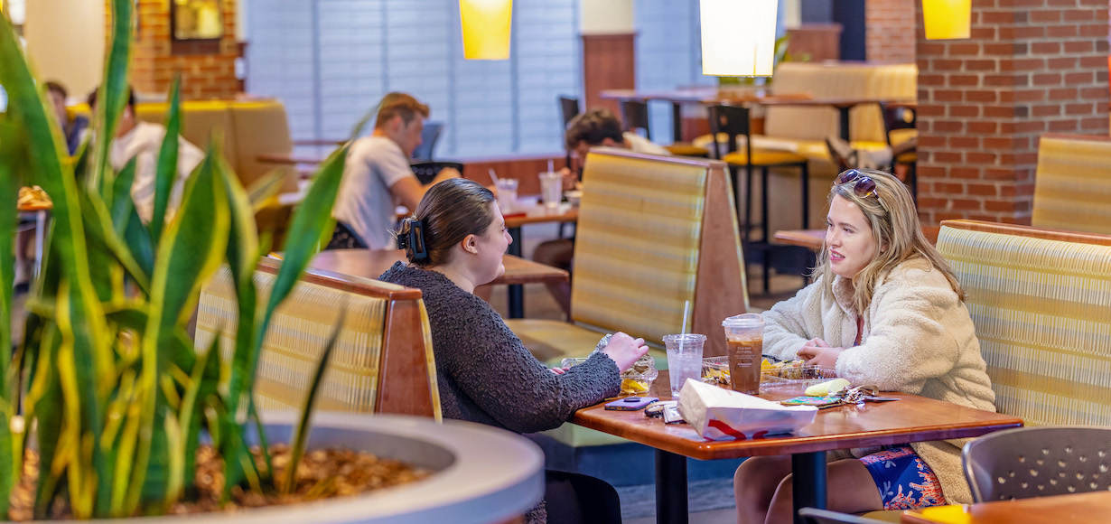 Tucker dining options